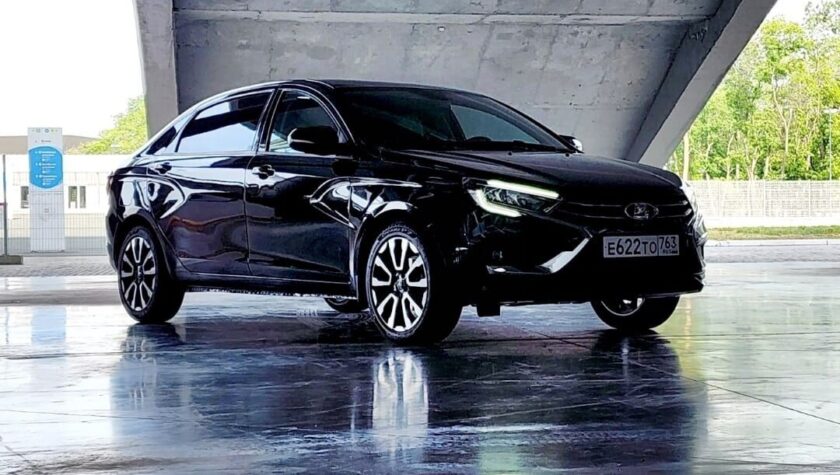 Lada Vesta Aura 2023