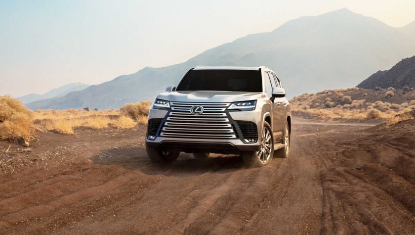 Lexus LX600 2022