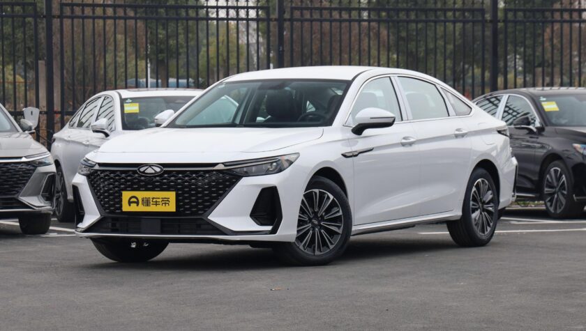 Chery Arrizo 8 PHEV 2024