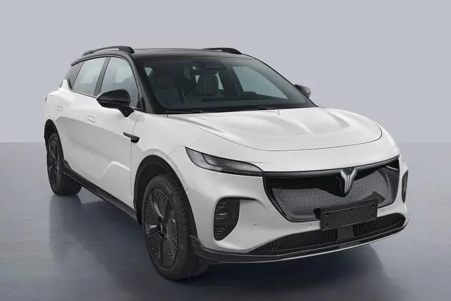 Voyah Zhiyin 2024: новый среднеразмерный кроссовер премиальной марки (конкурент BMW X3). Ждем в России