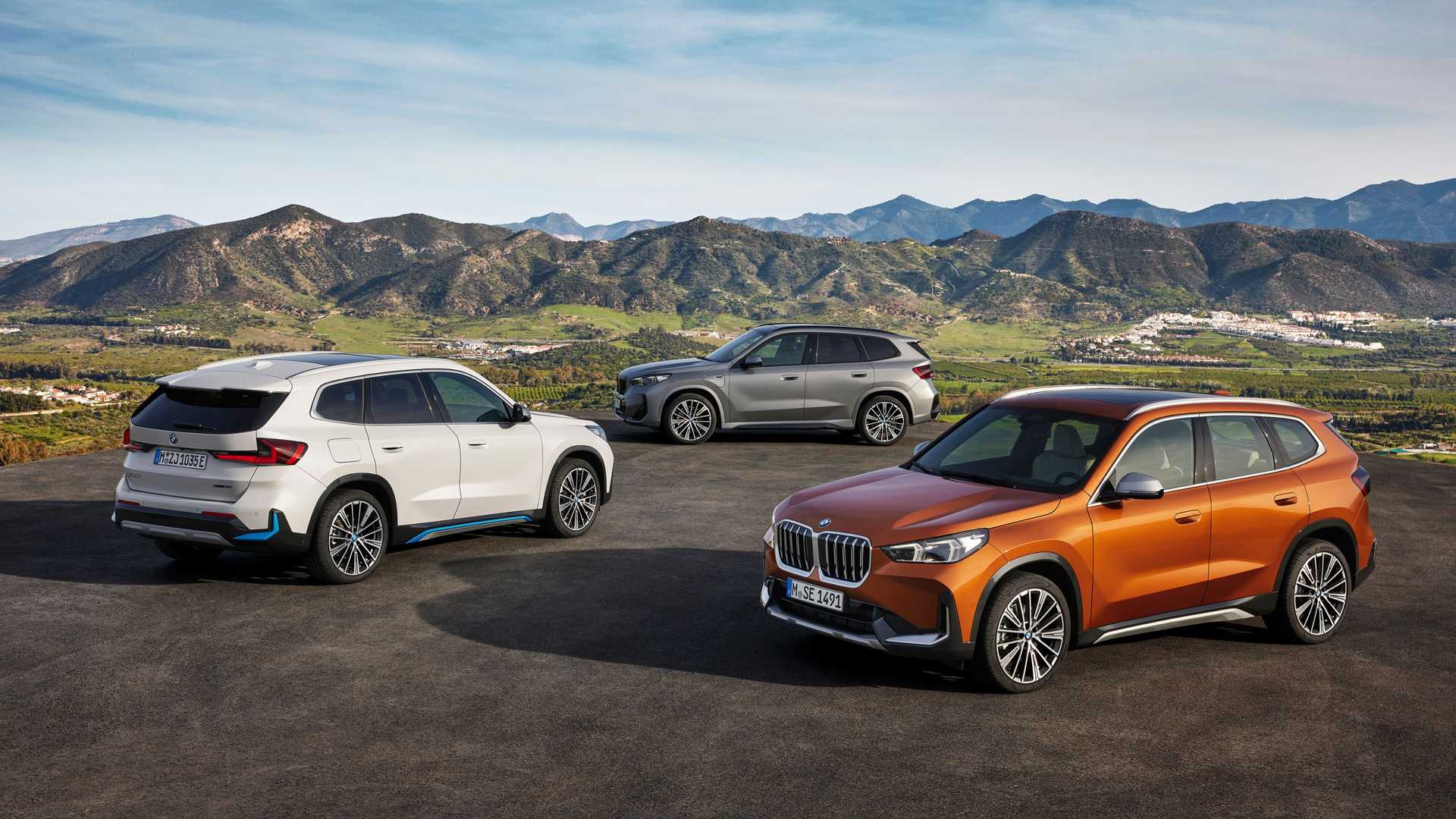 BMW X1 U11 2023 (и iX1): цены в России нового поколения (+ обзор)