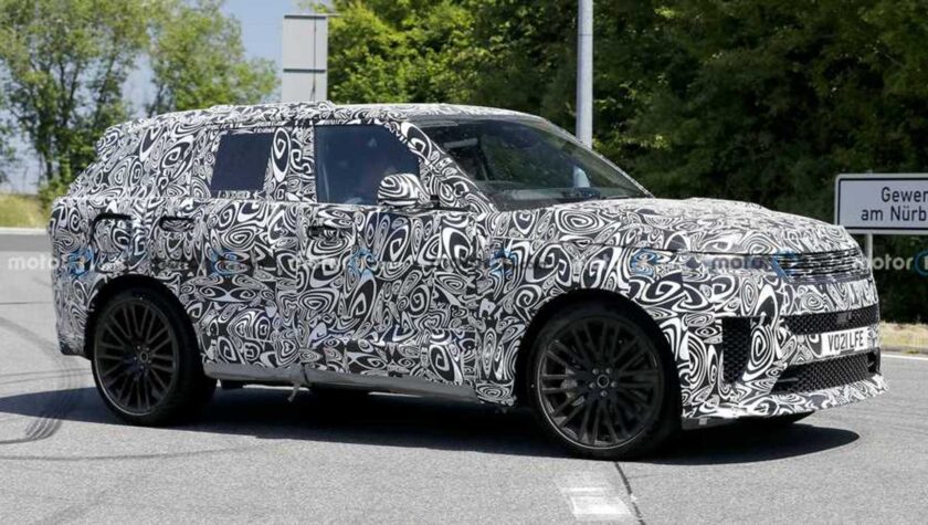 Range Rover Sport SVR 2023