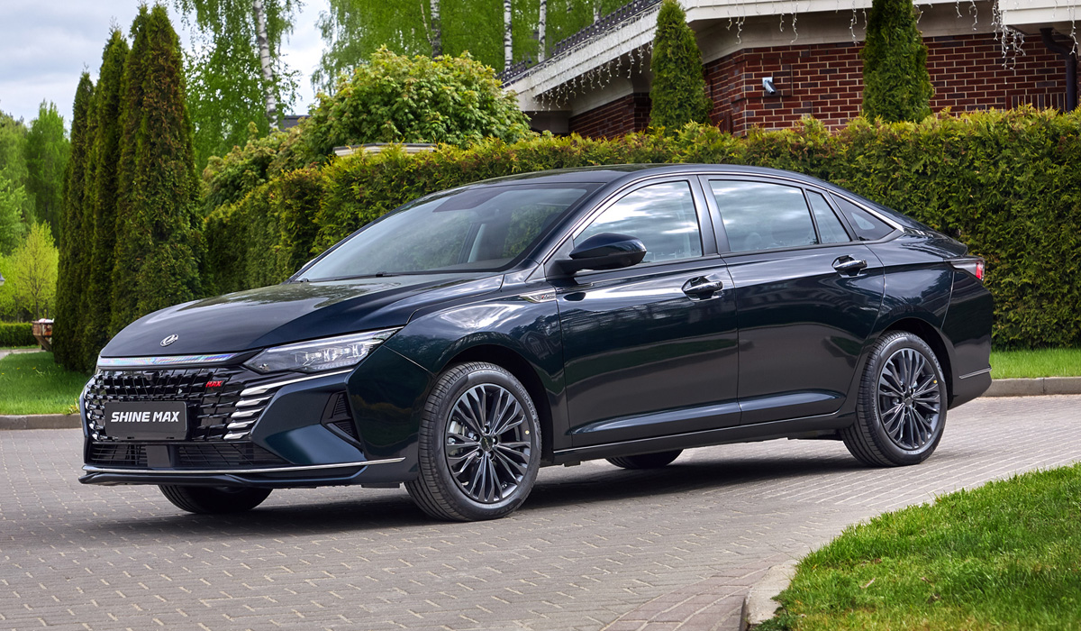 Dongfeng Aeolus Shine Max 2023: цены и комплектации в России (официальный старт продаж конкурента Toyota Camry)