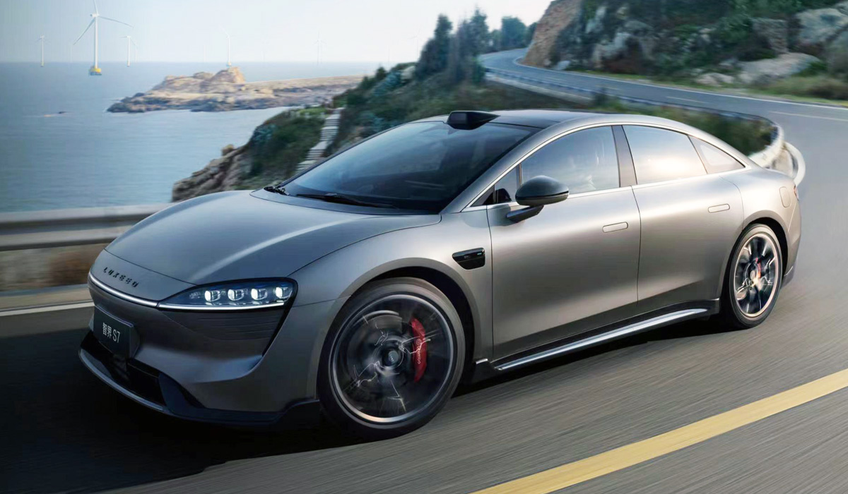 Luxeed S7 2024: новый электрический седан совместно разработанный Huawei с Chery