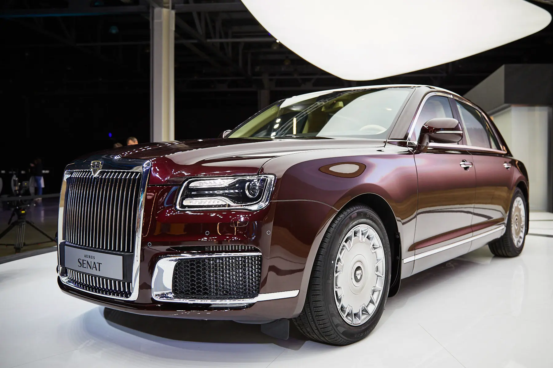 Обновленный Aurus Senat 2024 представят в мае, а в перспективе ожидается установка китайских моторов от внедорожника Tank 500