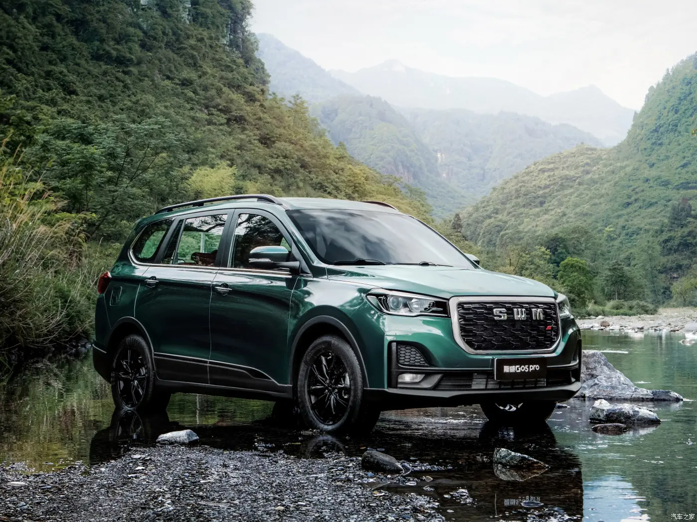 SWM в России 2023: цены на кроссоверы SWM G01, G01F и G05. Начало продаж и подробности