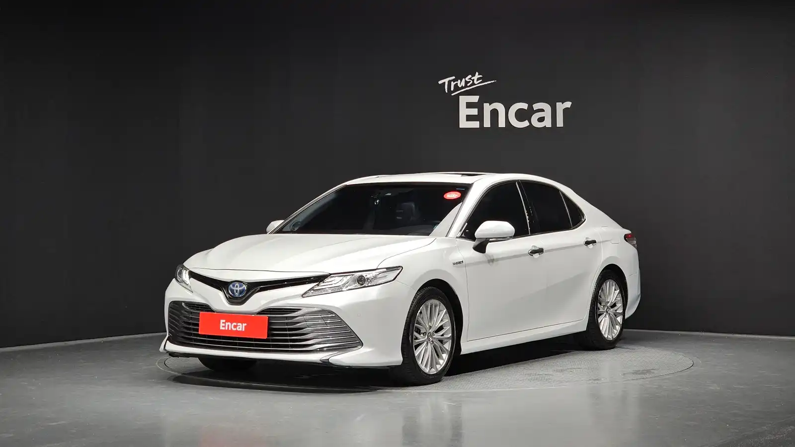 Утильсбор 2026 (с 1 января): таблицы с новыми ставками, льготный «утиль» для физ лиц до 160 л.с, примеры расчета. Что будет с ценами на новые и б/у авто в 2026 году