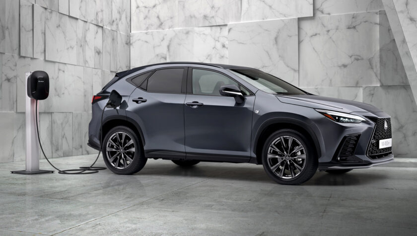 Lexus NX 2022