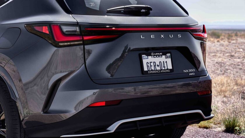Lexus NX 2022