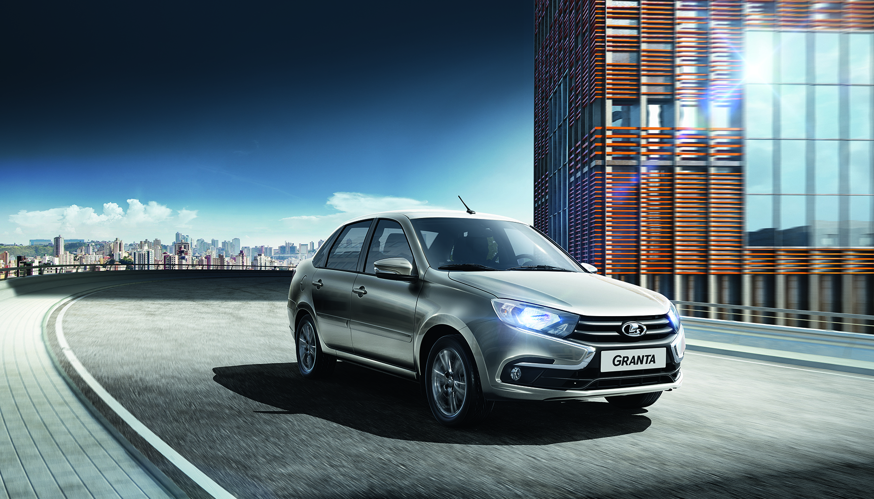 Лада Гранта Люкс 2024 (с ПТФ и климат-контролем) снова начала сходить с конвейера (но пока это пробная партия)