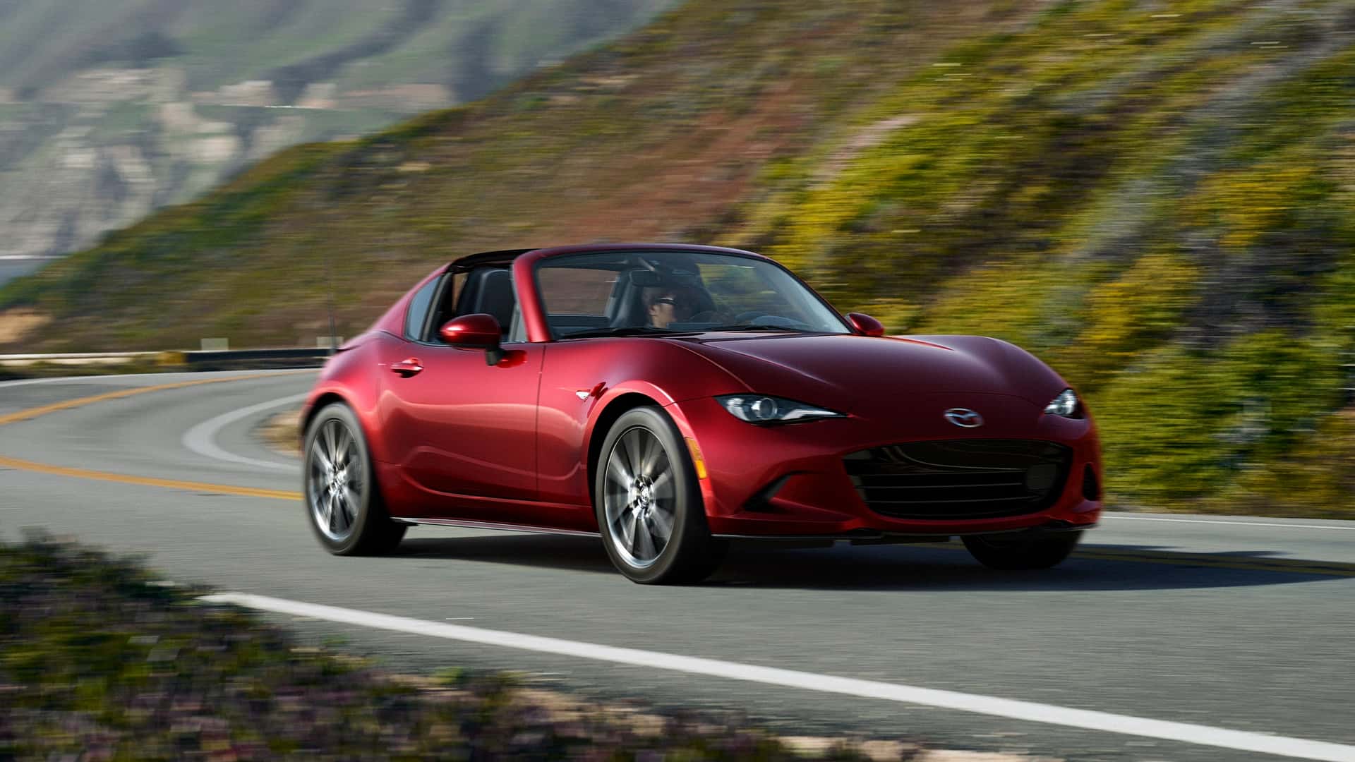 Mazda MX-5 2024: легкий рестайлинг культового родстера
