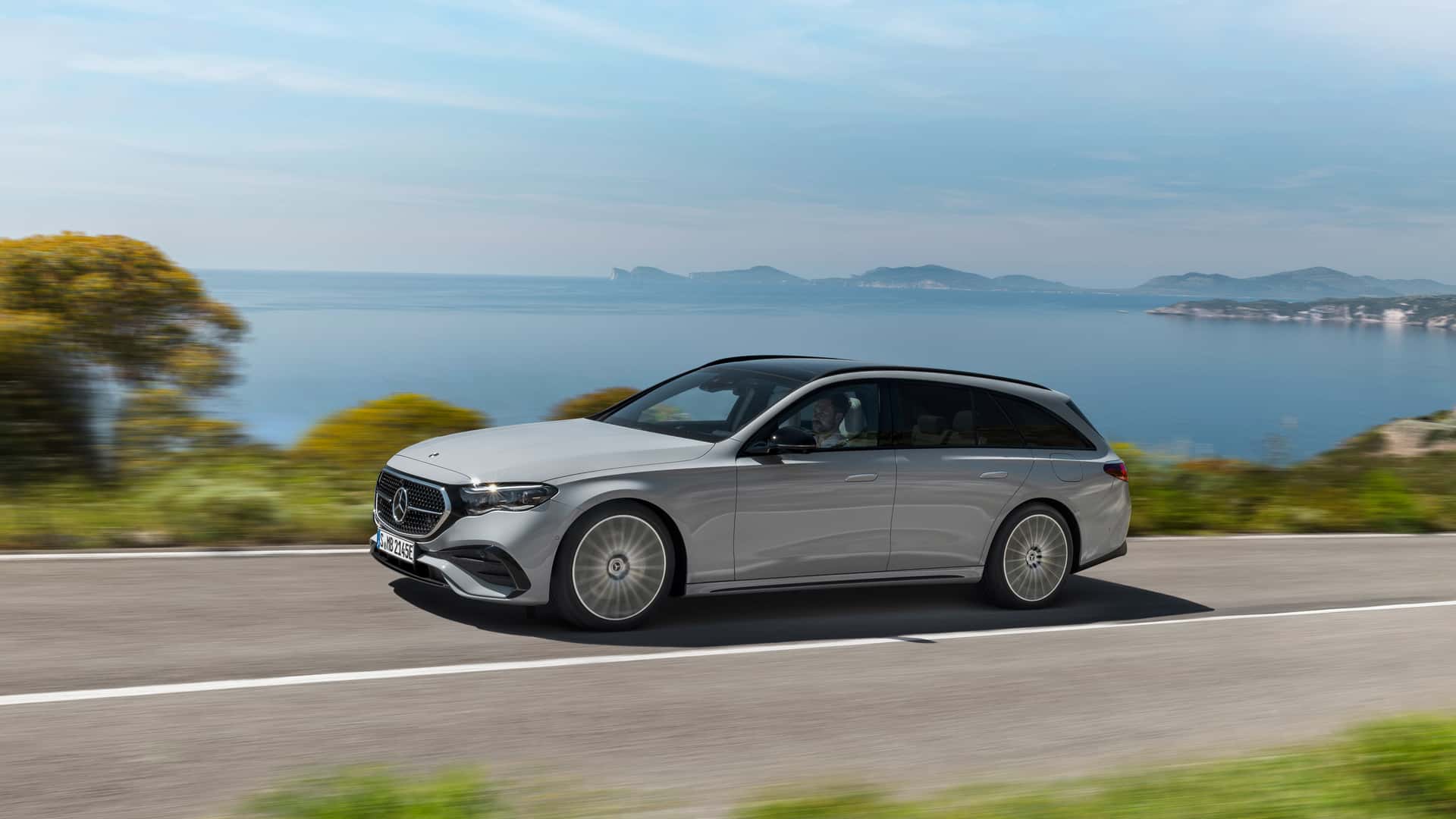 Mercedes-Benz E-Class Estate 2024 нового поколения: вслед за седаном представлен универсал