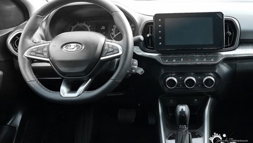 Лада Искра 2025