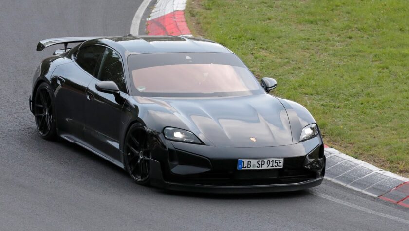Porsche Taycan Turbo GT 2024