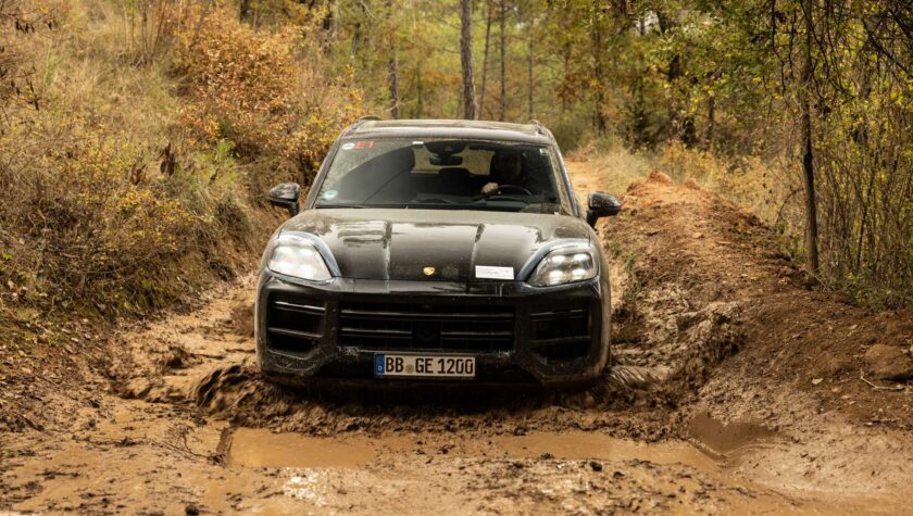 Porsche Cayenne 2023