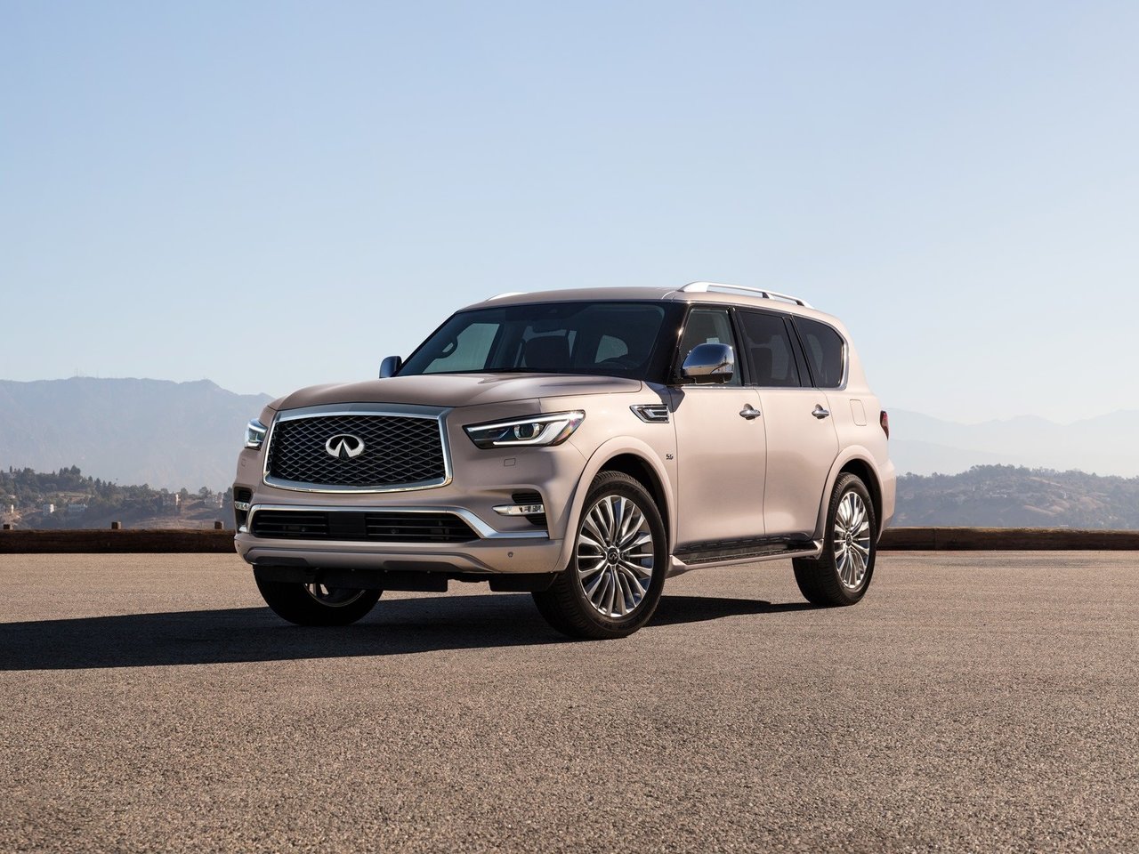 Infiniti QX80 2020