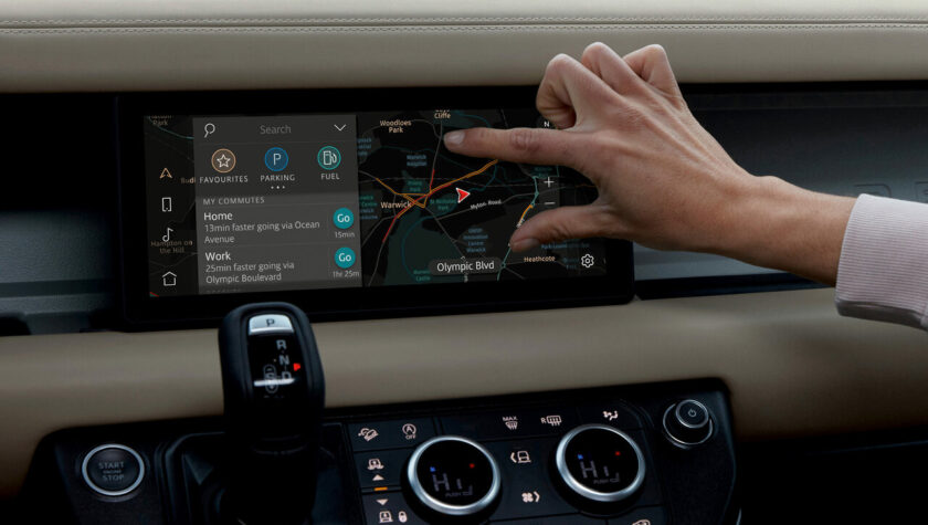 Land Rover Defender 2021