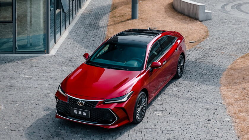 Toyota Avalon 2023