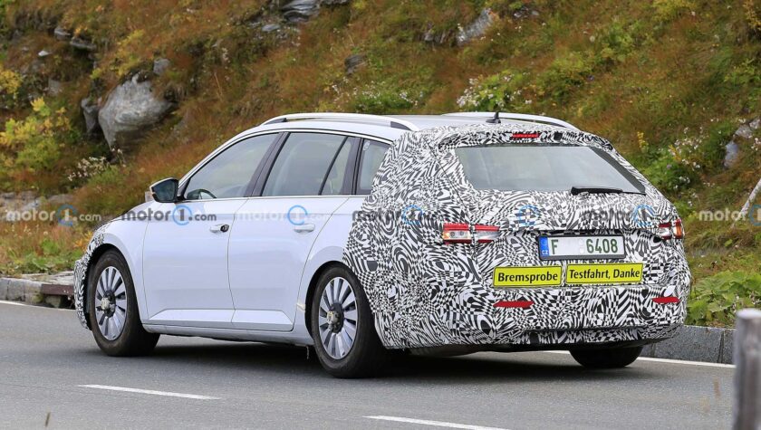 Skoda SuperB 2023
