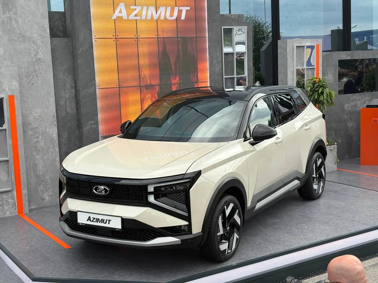 Лада Азимут 2025: цены, фото, дата выхода и характеристики нового кроссовера от АвтоВАЗа на базе Весты. Ответы на все важные вопросы: когда версия с турбомотором? Появится ли полный привод? И какая связь с не вышедшей Нива-3?